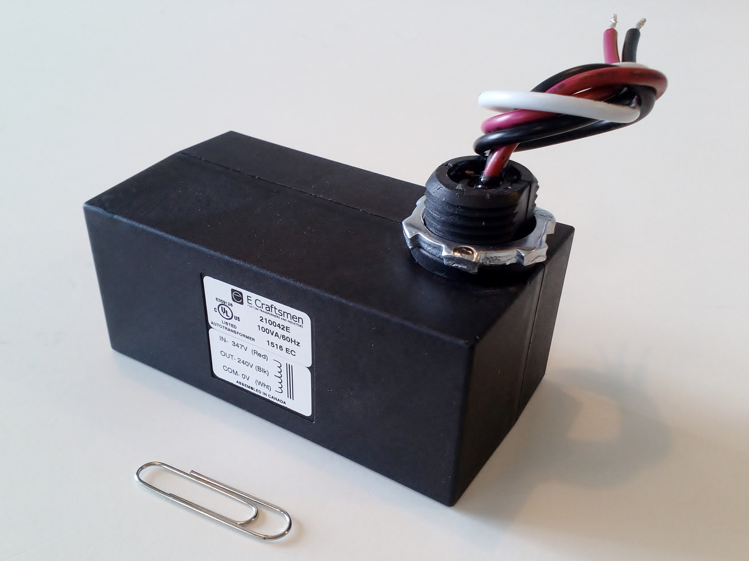 Enclosed Mid-Size External Mount Slim-Line LED Lighting Step-Down Step Down Transformer For Led Lights